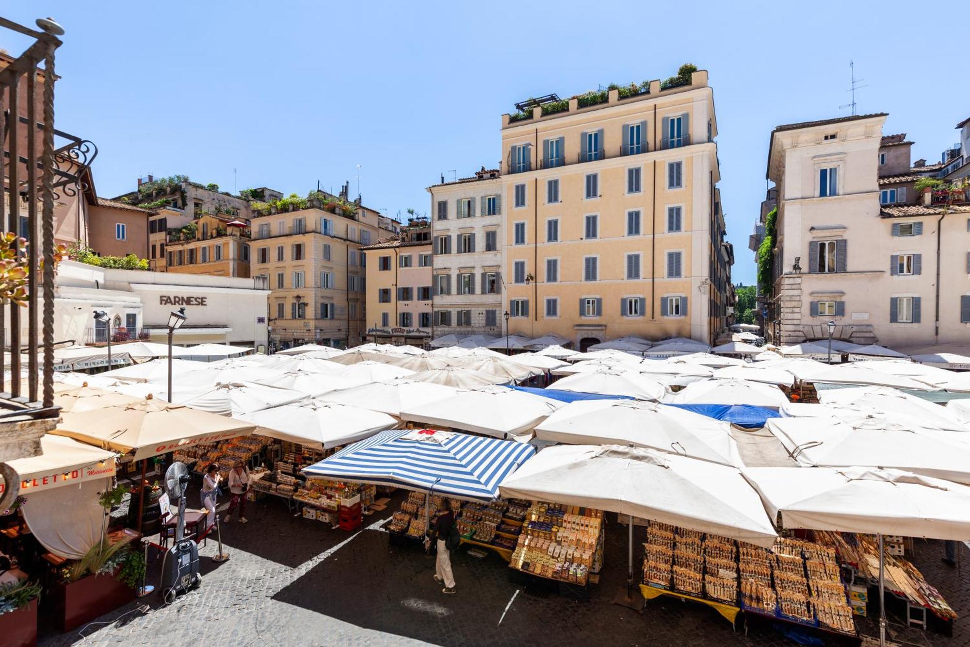 Appartement Campo Dei Fiori Elite Luxury For 10 Guests à Rome Extérieur photo